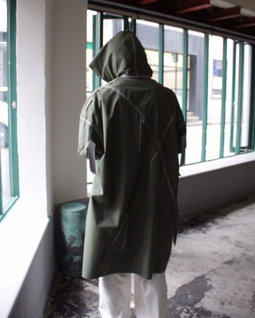 sulvam サルバム CUTTING HOODED COAT (SR-J07-300) Khaki